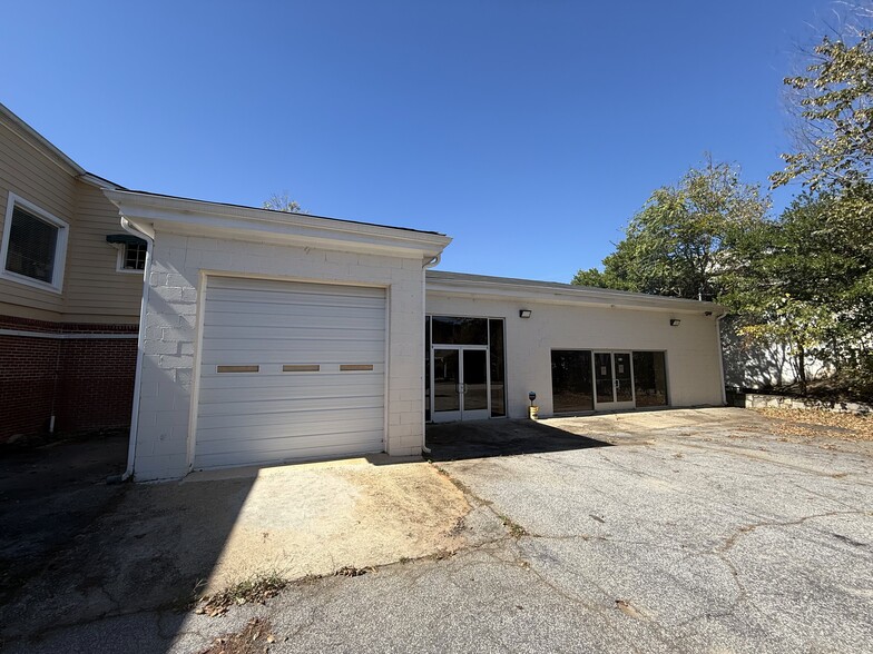 1102 Second St, Stone Mountain, GA for lease - Building Photo - Image 2 of 12