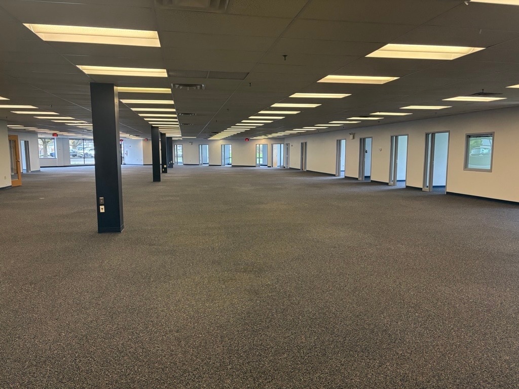 747 Dresher Rd, Horsham Township, PA for lease Primary Photo- Image 1 of 9