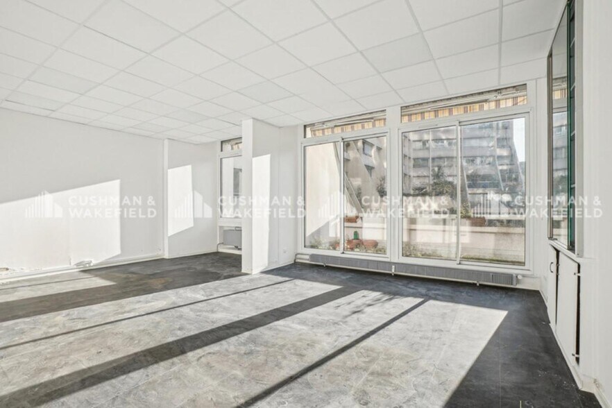 42 Rue De L'Aqueduc, Paris à louer - Photo du bâtiment - Image 3 de 16