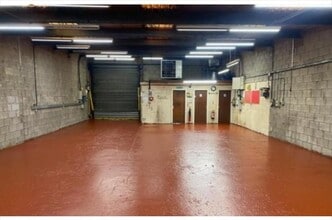 Lanesfield Dr, Wolverhampton for lease Interior Photo- Image 2 of 3