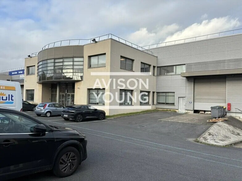 Flex in Gennevilliers for lease - Building Photo - Image 2 of 12