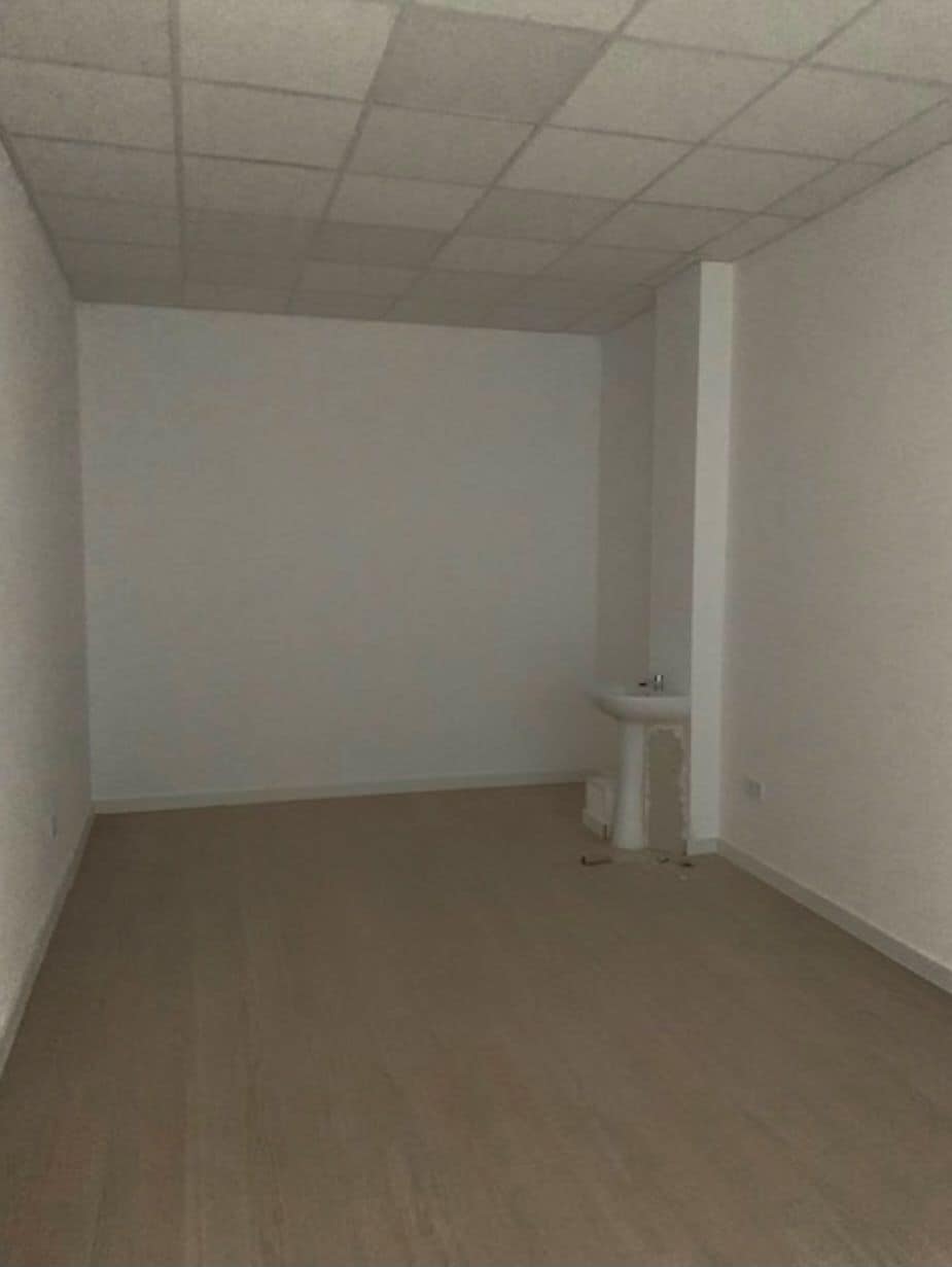 Calle Bidasoa, 5, Villaviciosa de Odón, Madrid for lease Interior Photo- Image 1 of 1