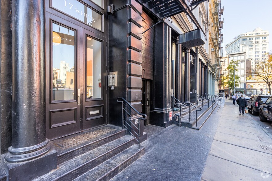 13-19 White St, New York, NY à louer - Photo du bâtiment - Image 3 de 5