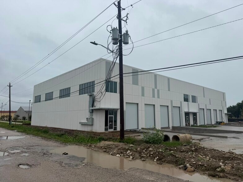 14410 Fondren Rd, Missouri City, TX à louer - Photo du bâtiment - Image 3 de 47