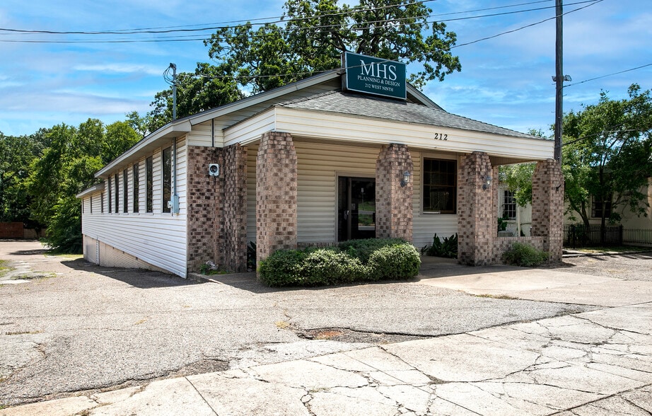 212 W 9th St, Tyler, TX for sale - Primary Photo - Image 1 of 37