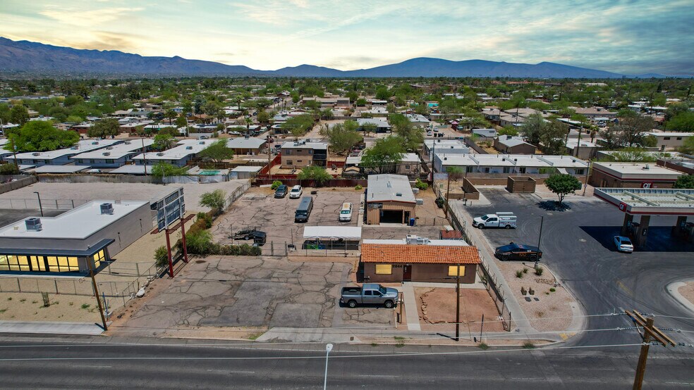 2842-2846 N 1st Ave, Tucson, AZ à vendre - Photo du bâtiment - Image 1 de 18