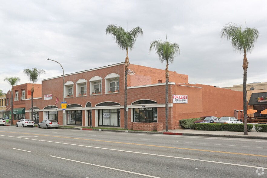 228 W Main St, Alhambra, CA à vendre - Photo du bâtiment - Image 2 de 17