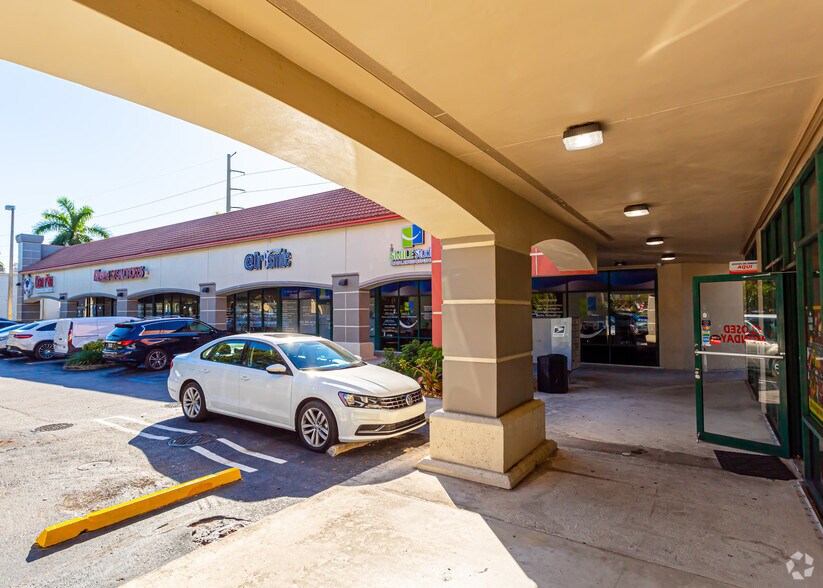 4179-4297 NW 107th Ave, Doral, FL à louer - Photo du bâtiment - Image 3 de 4