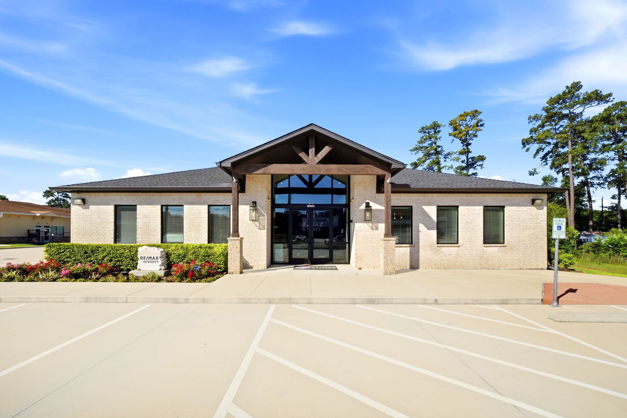 23309 Kuykendahl Rd, Tomball, TX à vendre Photo du bâtiment- Image 1 de 67
