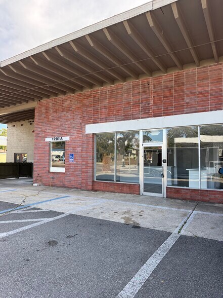 1201 W Main St, Leesburg, FL à louer - Photo du bâtiment - Image 3 de 37