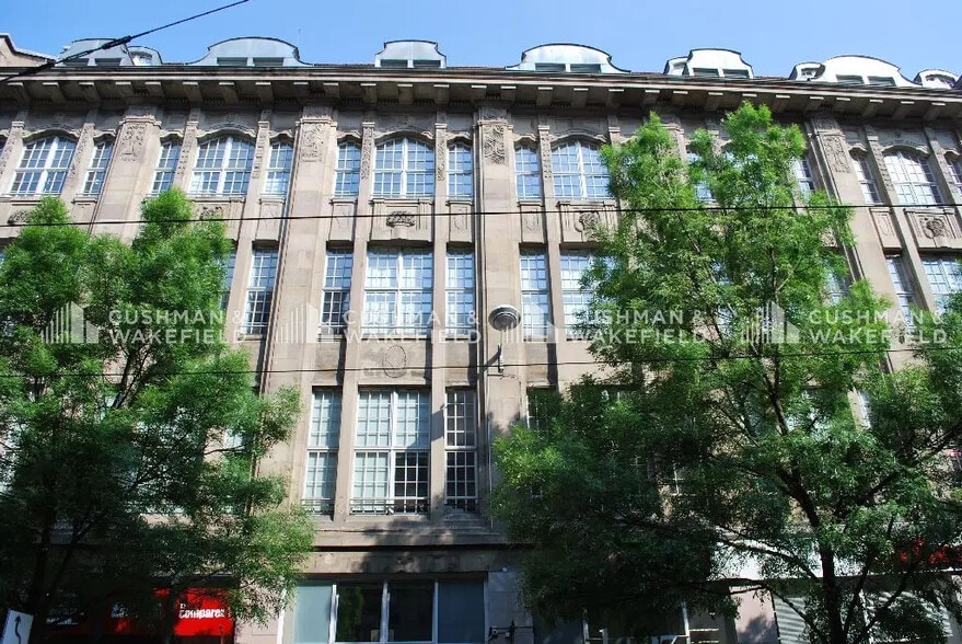 Office in Strasbourg for lease - Building Photo - Image 1 of 12