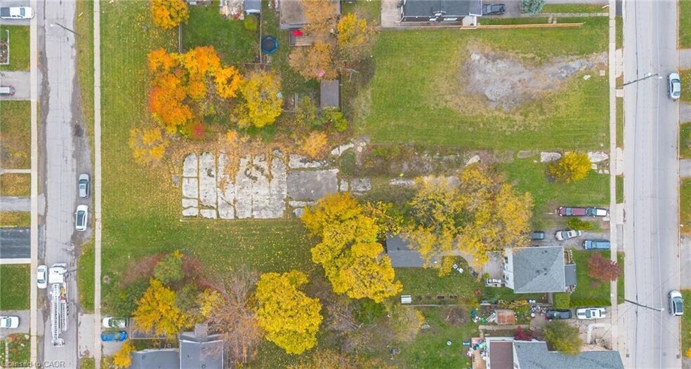 5 Haight St, St Catharines, ON à vendre - Photo du bâtiment - Image 3 de 6