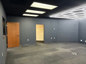 2470 S Winchester Blvd, Campbell, CA à louer Photo intérieure- Image 2 de 17