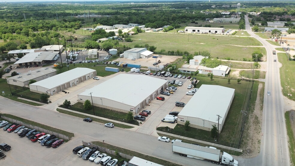 100 Precision, Buda, TX for lease - Building Photo - Image 2 of 13