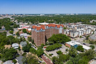 3241 E Douglas Ave, Wichita, KS - Aerial  map view