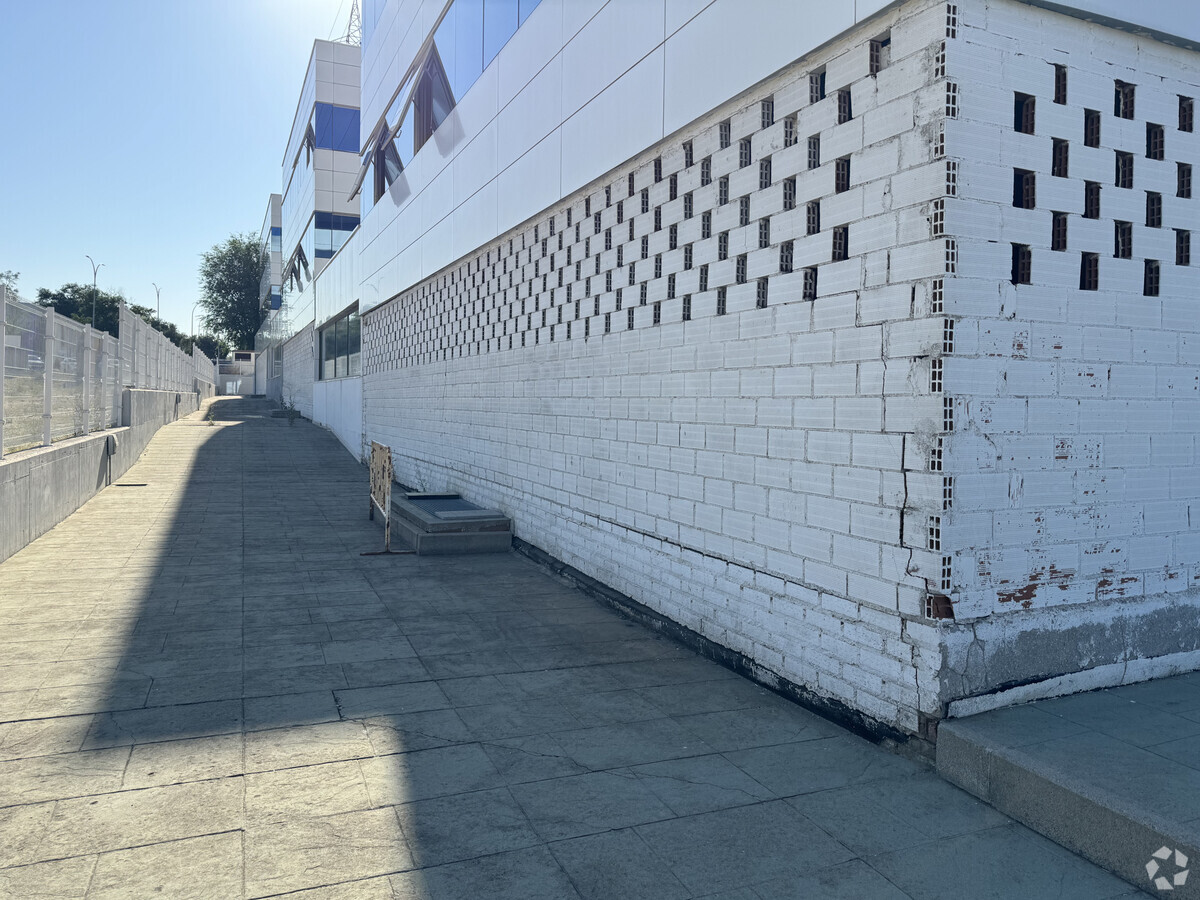 Calle Puerto Cruz Verde, 2, Móstoles, MAD 28935 - - - Interior Photo - Image 1 of 18