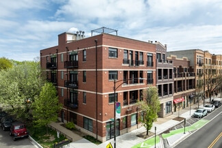 Plus de détails pour 2058 W Belmont Ave, Chicago, IL - Bureau à vendre