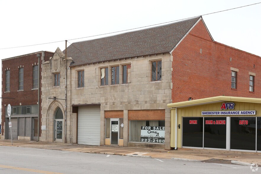 611-613 W Chickasha Ave, Chickasha, OK à louer - Photo principale - Image 1 de 37