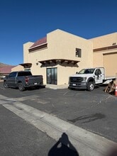 56310 Pima Trl, Yucca Valley, CA for lease Interior Photo- Image 1 of 9
