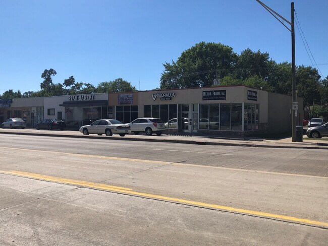 More details for 26031-26045 Coolidge Hwy, Oak Park, MI - Retail for Lease