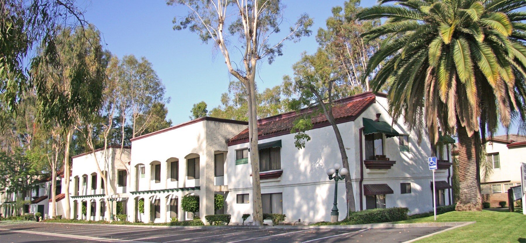 1274 Center Court Dr, Covina, CA for lease Primary Photo- Image 1 of 3