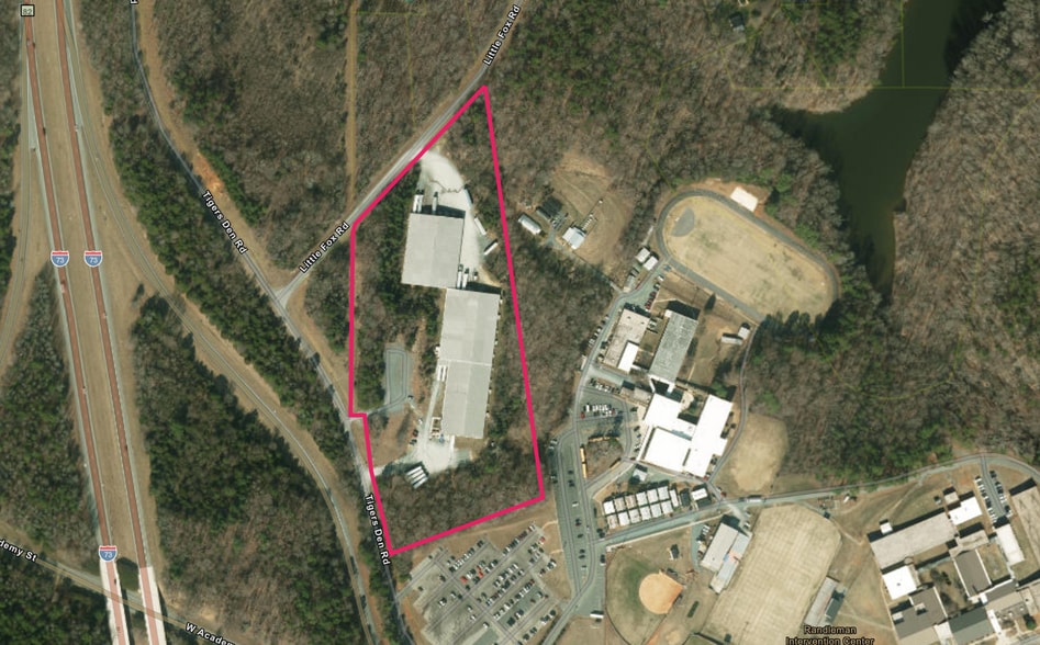 4524 Tigers Den Rd, Randleman, NC à louer - Photo du bâtiment - Image 2 de 9