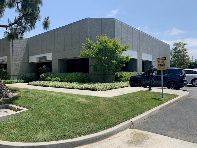 5606-5736 Corporate Ave, Cypress, CA for lease - Building Photo - Image 1 of 16