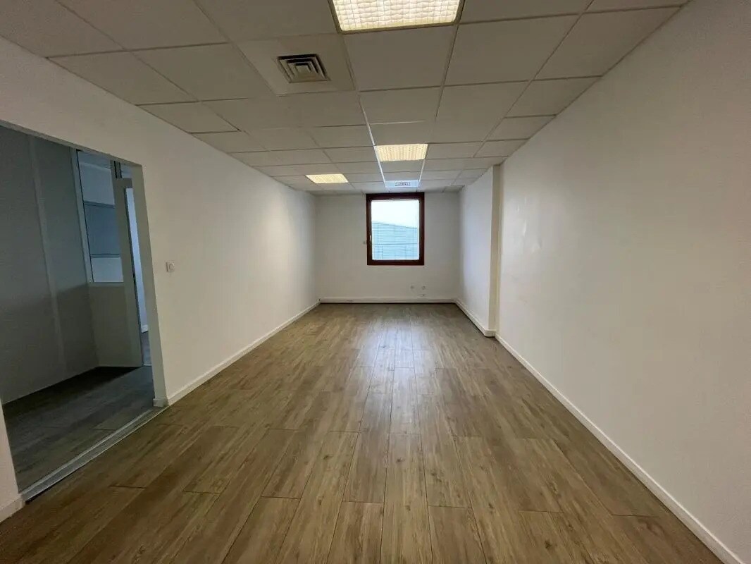 39 Chemin Du Moulin Carron, Dardilly à vendre Photo du bâtiment- Image 1 de 16