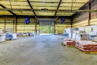More details for 819 Industrial Rd, Centerville, TN - Industrial for Lease