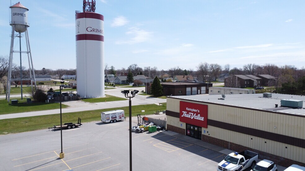 204 1st St, Grimes, IA à louer - Photo du bâtiment - Image 3 de 4