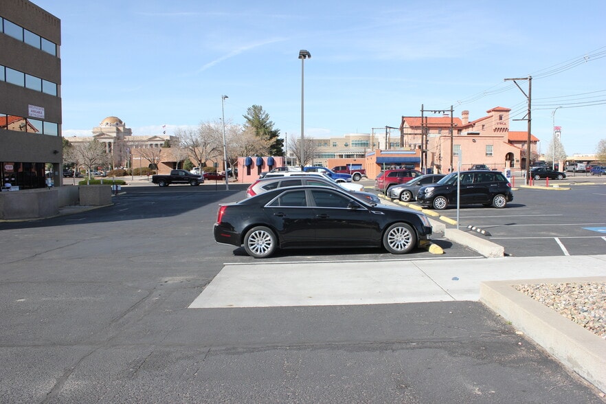 720 N Main St, Pueblo, CO for lease - Building Photo - Image 3 of 31