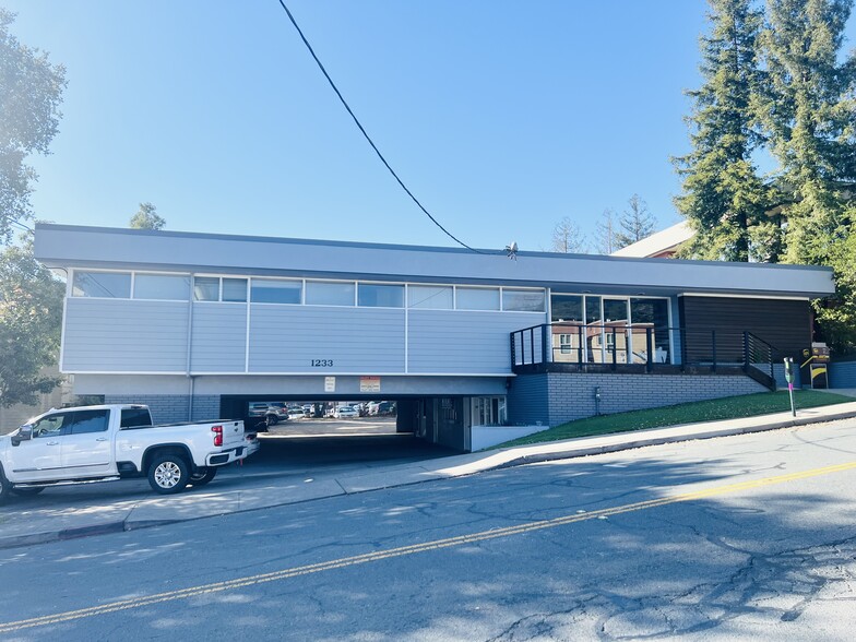 1233 Alpine Rd, Walnut Creek, CA for sale - Building Photo - Image 3 of 4