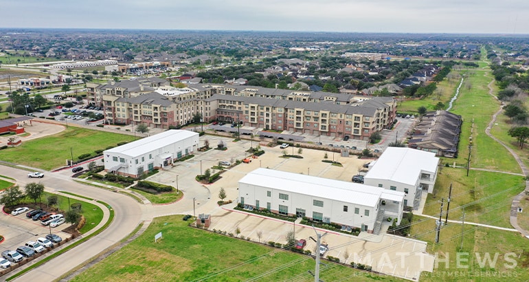 2880 Broadway Bend Dr, Pearland, TX for sale - Building Photo - Image 3 of 5