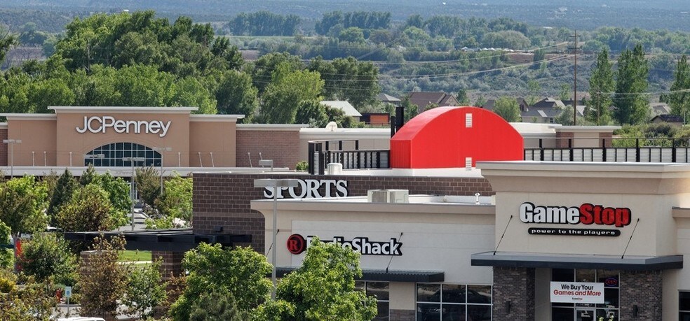 3400 Rio Grande Ave, Montrose, CO à louer - Photo du bâtiment - Image 3 de 4