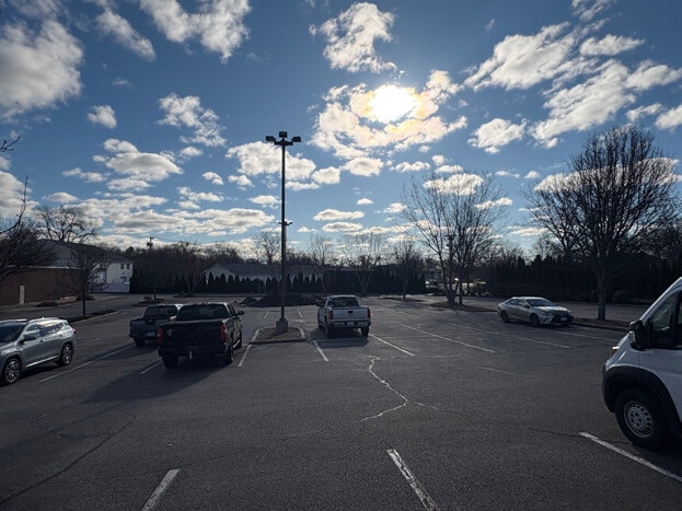 96 Cross St, Westerly, RI à vendre - Autre - Image 2 de 9