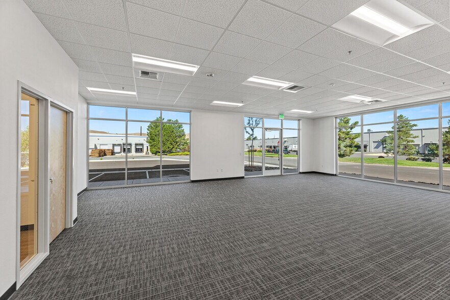 6980 Resource Dr, Reno, NV for lease - Building Photo - Image 3 of 18