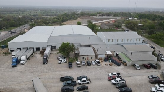 2105 Lucas Rd, Weatherford, TX à vendre - Photo du bâtiment - Image 2 de 10