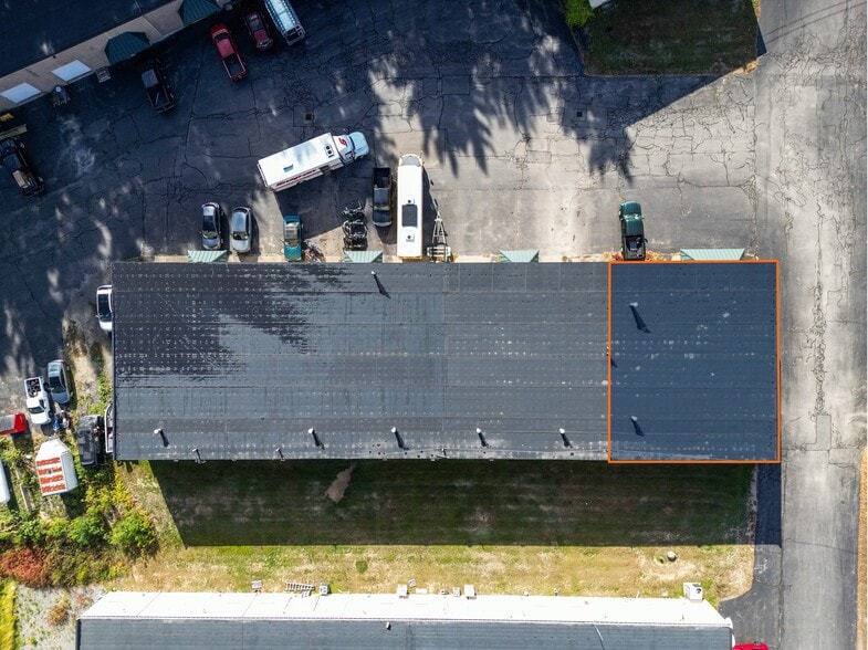 189 Route 125, Brentwood, NH for lease - Building Photo - Image 1 of 12