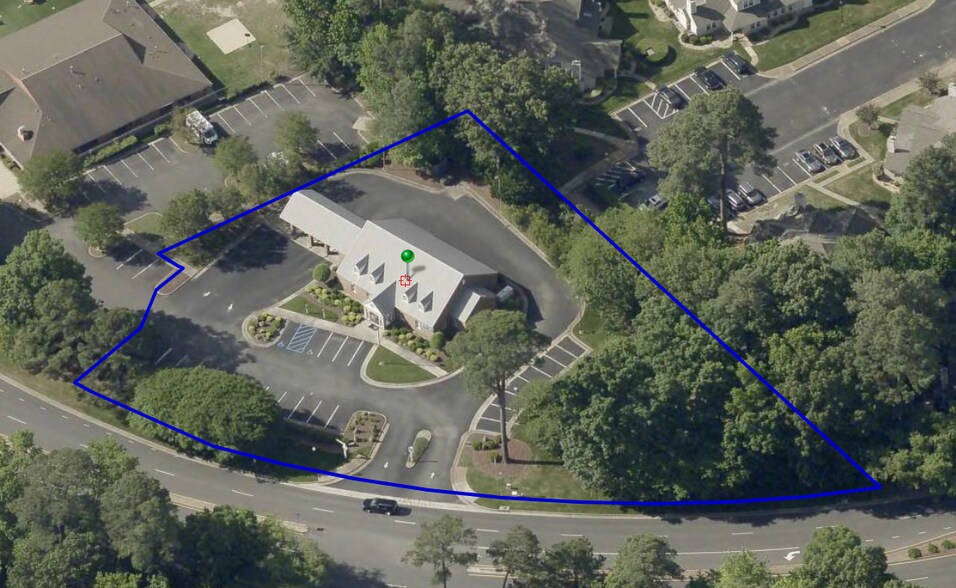 201 Kiln Creek Pky, Yorktown, VA à vendre - Aérien - Image 2 de 7