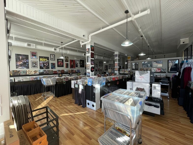 610 E Fearing St, Elizabeth City, NC for lease - Building Photo - Image 2 of 29