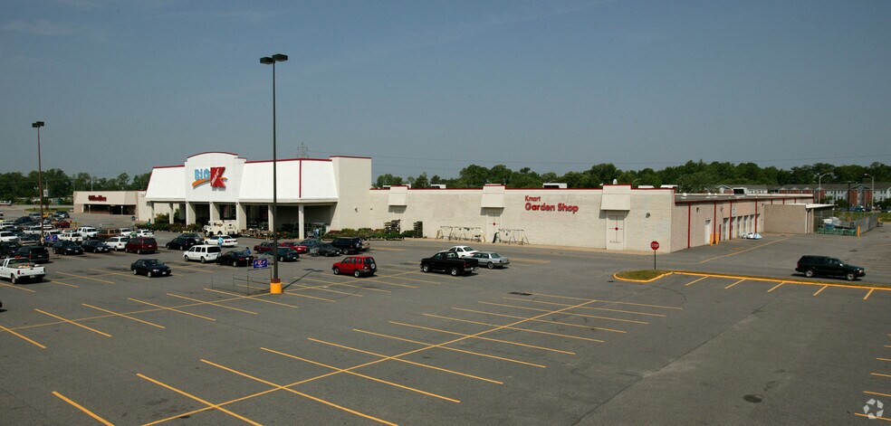 2001 S Military Hwy, Chesapeake, VA à louer - Photo du bâtiment - Image 3 de 13
