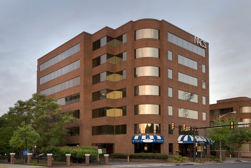 1600 Duke St, Alexandria, VA for lease - Building Photo - Image 1 of 13