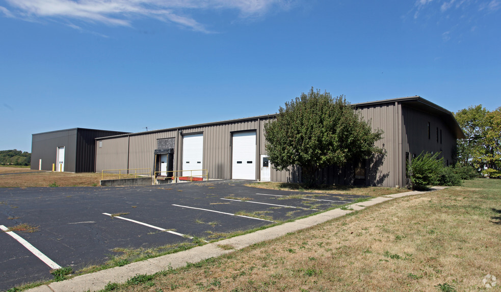 500 Industrial Pky, Richmond, IN à vendre - Photo principale - Image 1 de 1