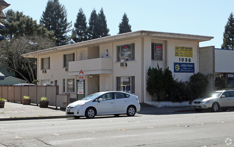 1038 4th St, Santa Rosa, CA for lease - Primary Photo - Image 1 of 17