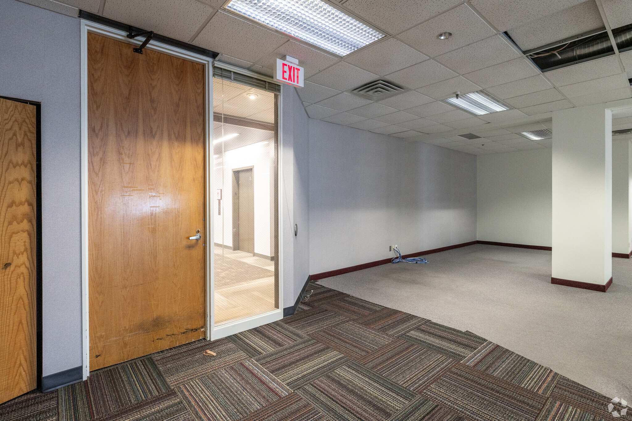 330 2nd Ave S, Minneapolis, MN for lease Interior Photo- Image 1 of 18
