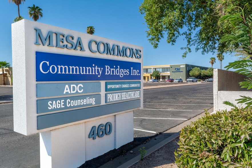 460 N Mesa Dr, Mesa, AZ à vendre - Photo du bâtiment - Image 3 de 9