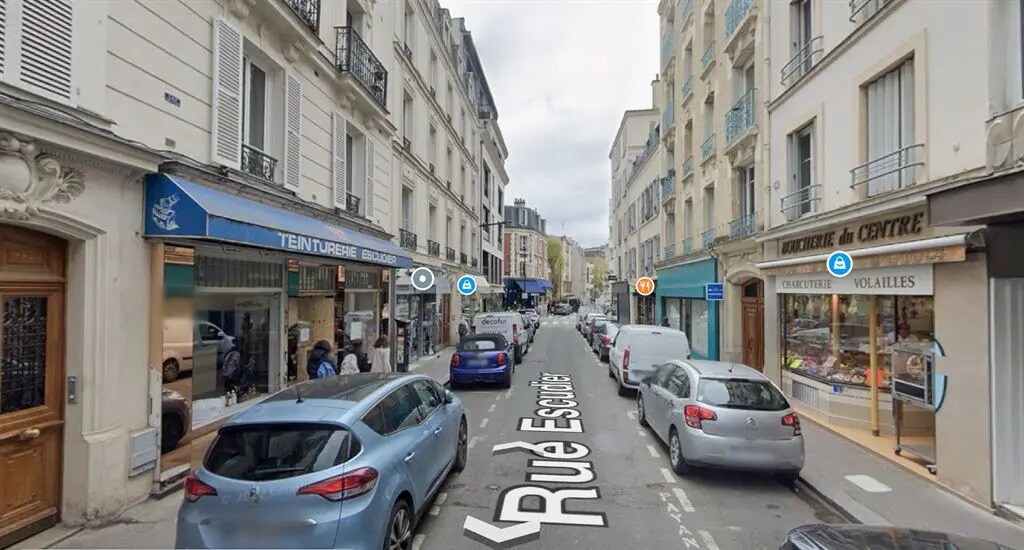 Retail in Boulogne-Billancourt for lease Building Photo- Image 1 of 6