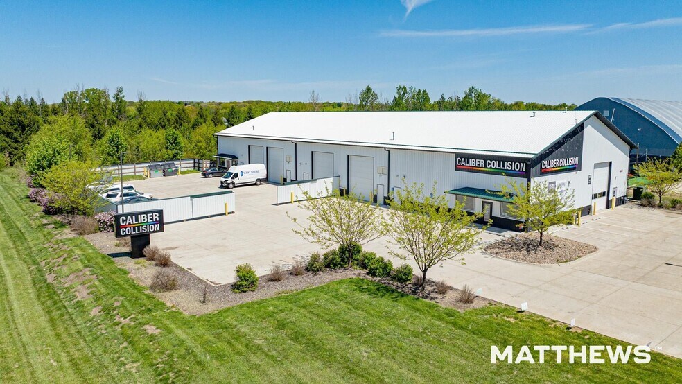 3297 NW Prairie Ln, Des Moines, IA à vendre - Photo du bâtiment - Image 2 de 3