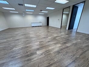 2483 Old Middlefield Way, Mountain View, CA for lease Interior Photo- Image 2 of 3