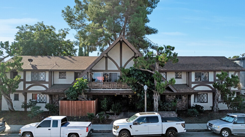 18350 Napa St, Northridge, CA for sale - Building Photo - Image 2 of 33